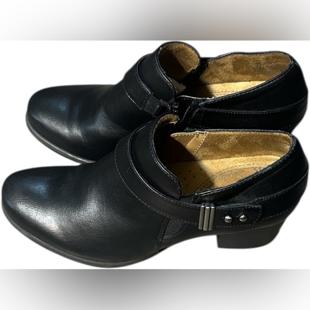 Natural Soul Black Ankle Boots